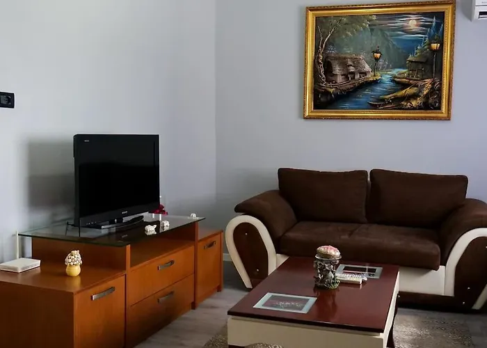 Kasmi Κρούγια